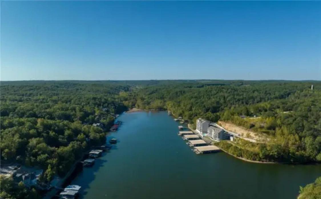 Perfect Condo, 31 Mm, Hoa Pool, Fishing Camdenton Esterno foto